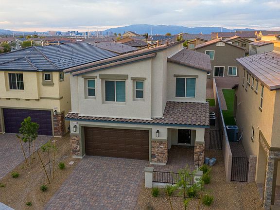 5th image of 2930 Caxton Grove Dr