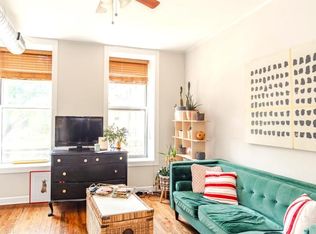 2223 N Hoyne Ave APT 2F, Chicago, IL 60647