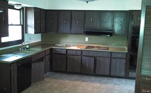 5th image of 35727 Old Homestead Dr