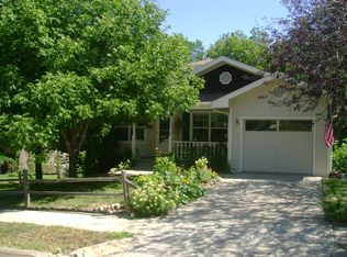 813 A St, Plattsmouth, NE 68048
