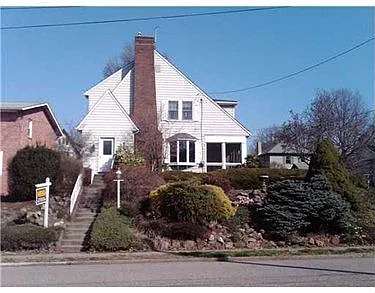 1250 River Rd photo 1