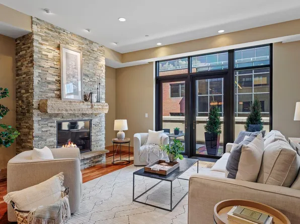 1077 Canyon Blvd #305, Boulder, CO 80302