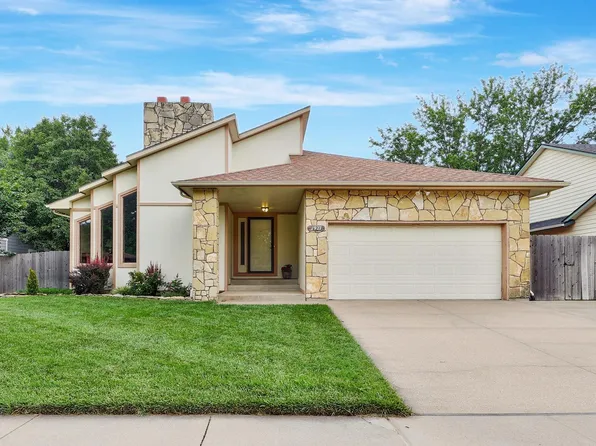 1927 S Longford St, Wichita, KS 67207