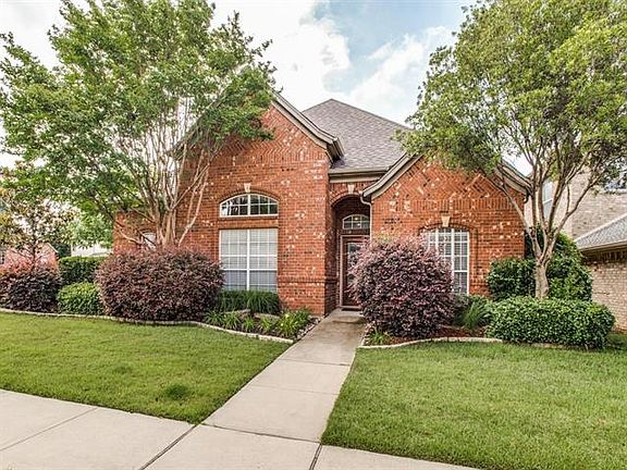 2nd image of 614 Wyndham Cir