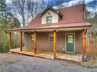 2912 Pine Haven Dr, Sevierville, TN 37862
