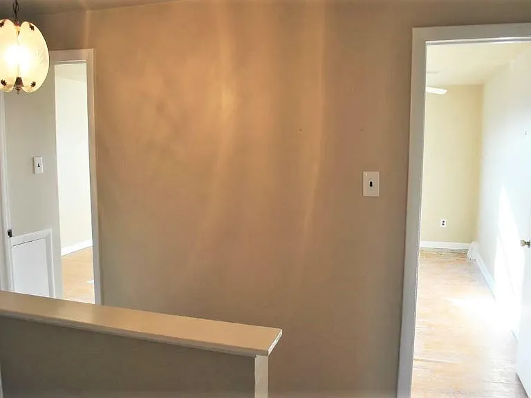 4004 Gideon Rd — Photo 8