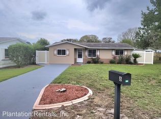 8 James Ct, Beverly Hills, FL 34465