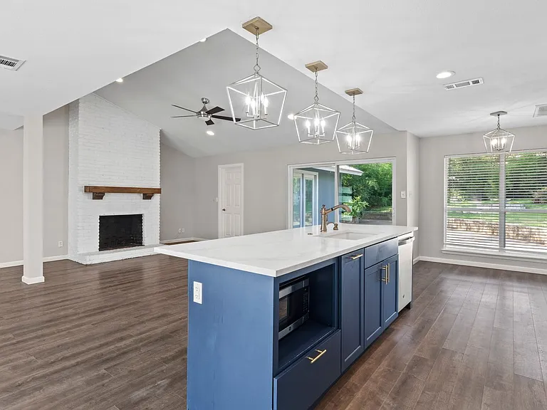 2505 Wilke Dr — Photo 10