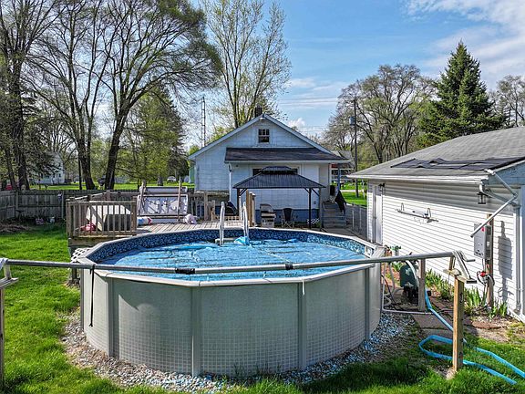 4th image of 3293 E Pierson Rd