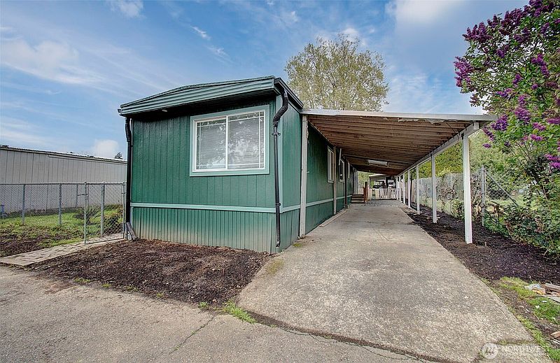 3rd image of 4501 Addy Street #91