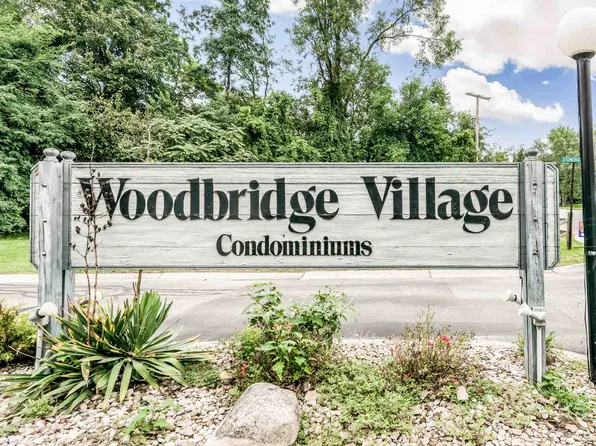 53458 Old Woodbridge Ct, South Bend, IN 46637