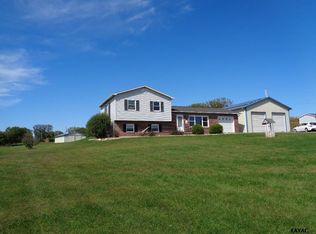165 Beecherstown Rd, Biglerville, PA 17307