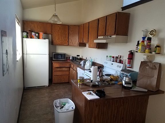828 Marine Street #6 - kitchen