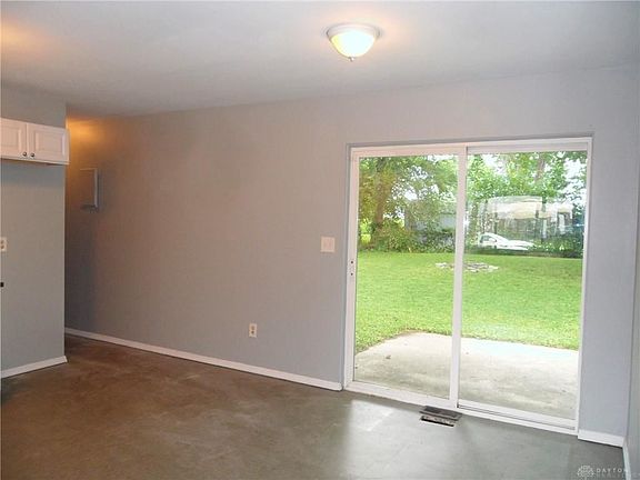 3rd image of 903 Briarcliff Ave