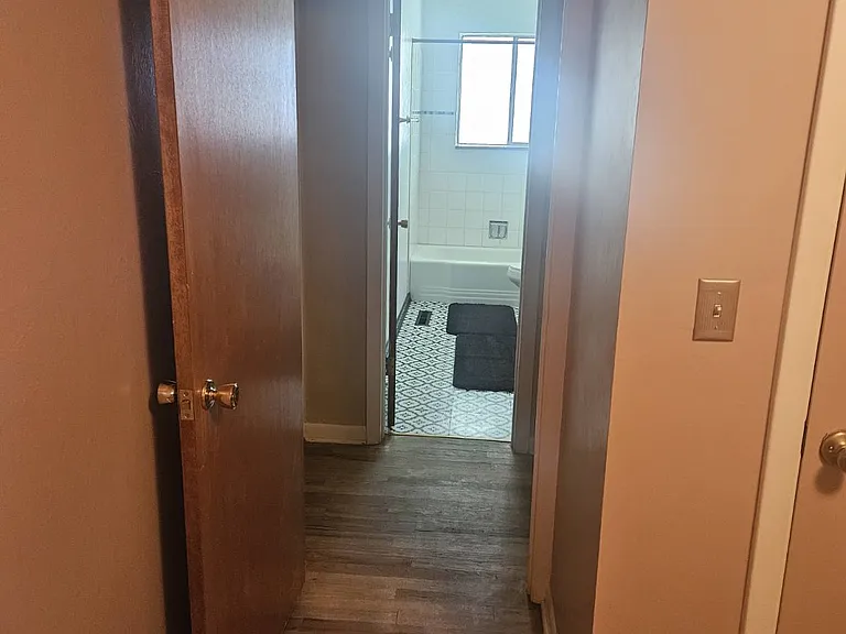 1151 Bluff St — Photo 13