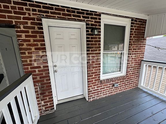 3rd image of 2026 N Cherry St APT F