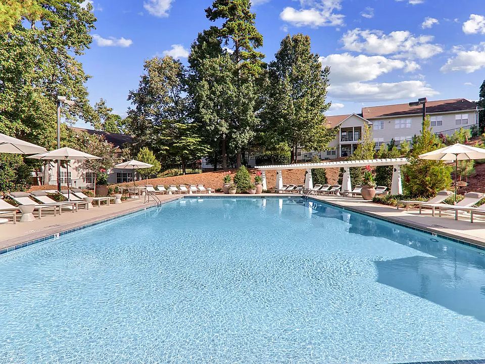 Resort-Style Swimming Pool with sun shelf