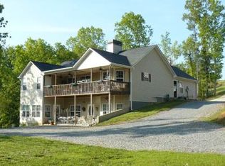 204 Birchwood Dr #3, Ellijay, GA 30540