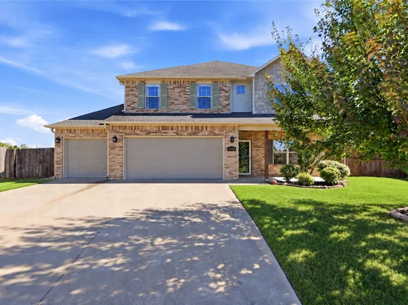 7233 Charlotte Ave, Springdale, AR 72762