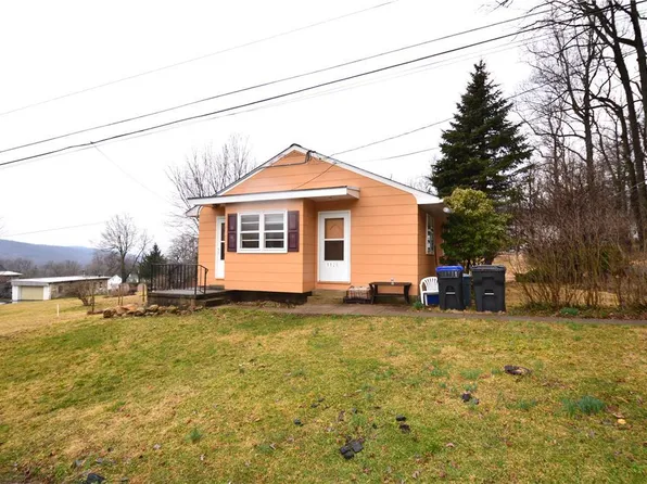 1128 Brook Ave, Allentown, PA 18103