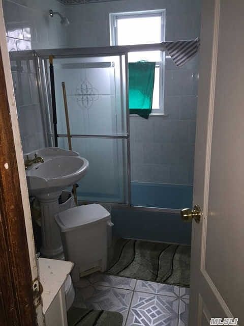2nd image of 11111 127th St