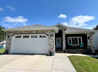 5132 S 54th Ave, Viking, AB T0B4N0