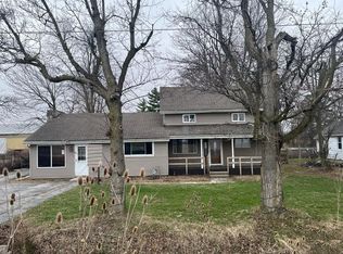 24961 E Broadway Rd, Perrysburg, OH