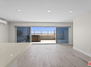 6955 Trolleyway, Playa Del Rey, CA 90293