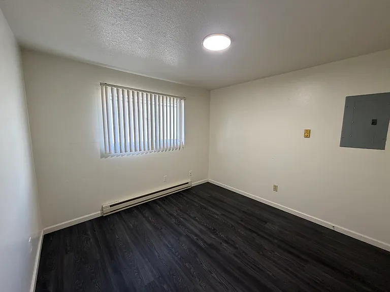 Forest Grove Apartments — Photo 11