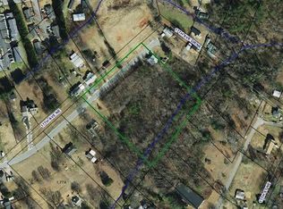 1760 17th Ave NE, Hickory, NC 28601