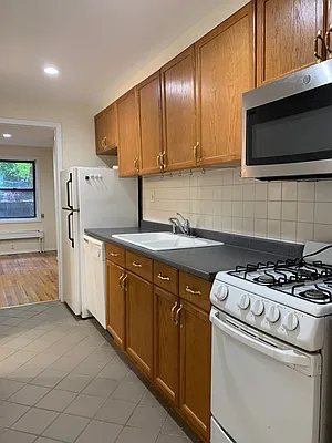 Rented by Compass | media 4