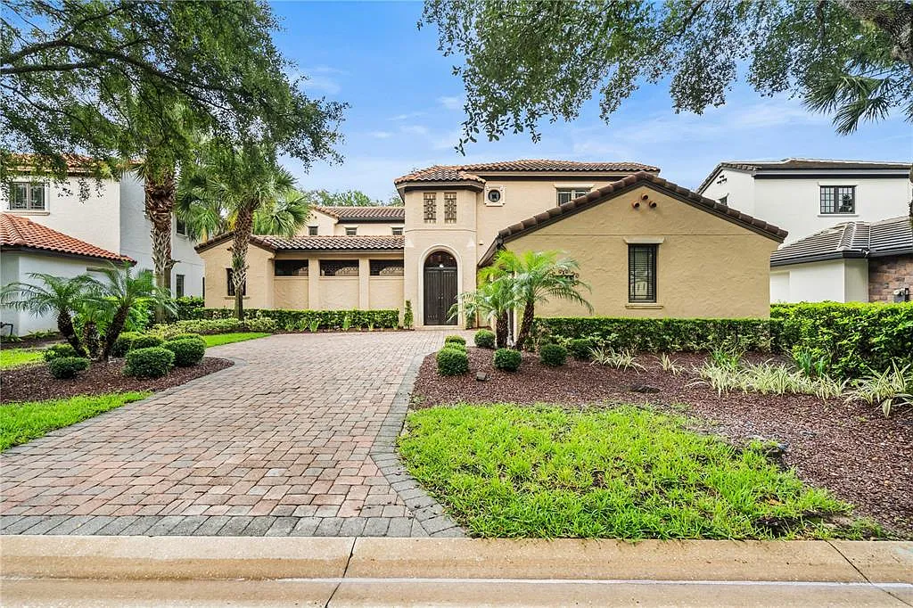 4 bed, 5.0 bath, 3465 sqft, $8,500 — Photo 2