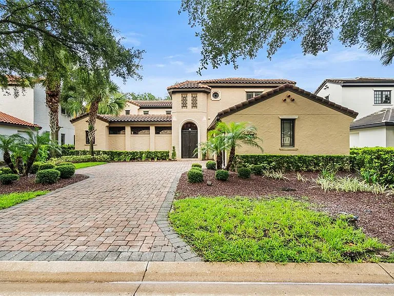 9841 Covent Garden Dr — Photo 2