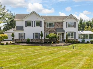 29 Sutphin Rd, Raritan Twp., NJ 08822