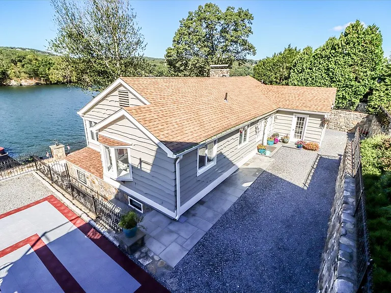 51 S Lake Shore Dr — Photo 44