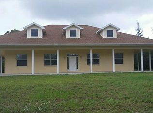 5562 Bay Point Rd, Bokeelia, FL 33922