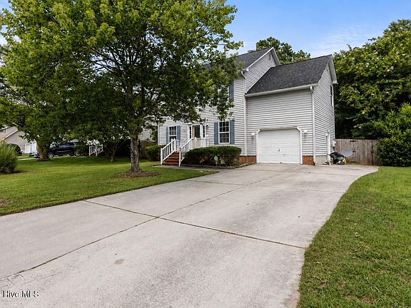 2nd image of 108 Yellowwood Drive