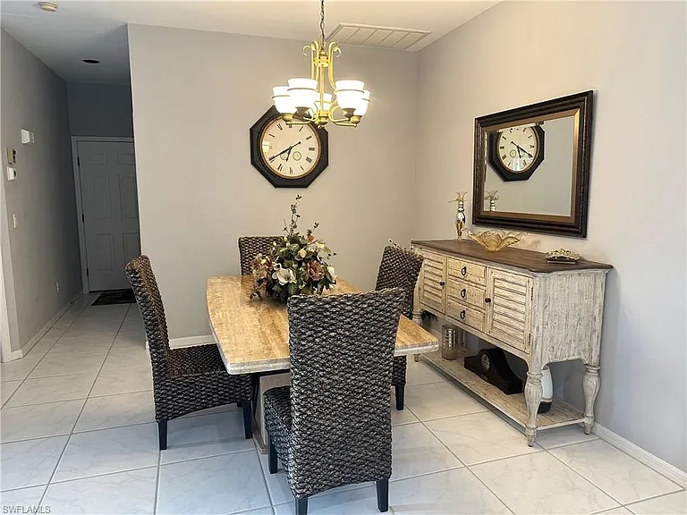 8564 Fairway Bend Dr — Photo 10