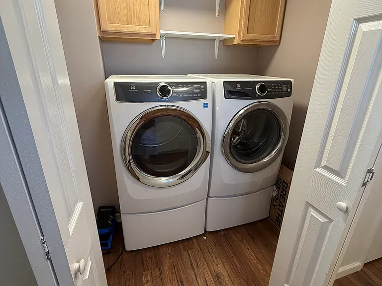 1240 Skyview Rd — Photo 30