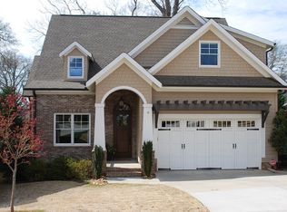 9 Jenkinson Ct, Greenville, SC 29605
