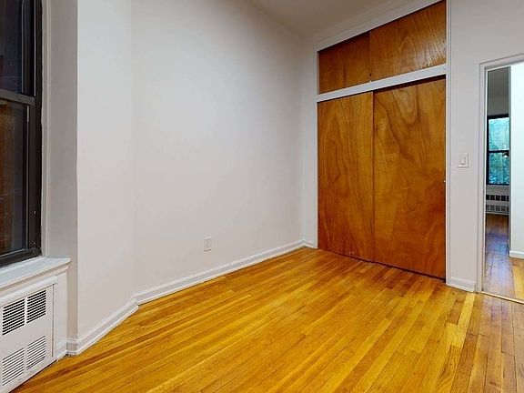 5th image of 502 E 88th St #3R