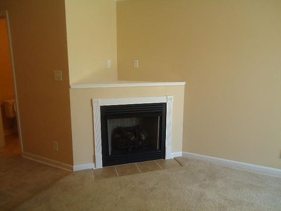 2nd image of 102 Alexander Blvd