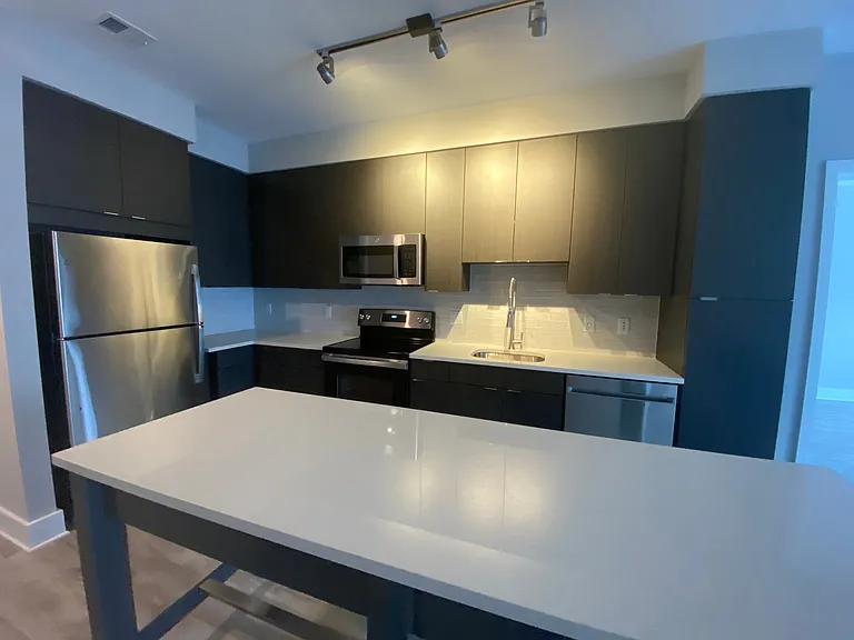ONE501 — Photo 144