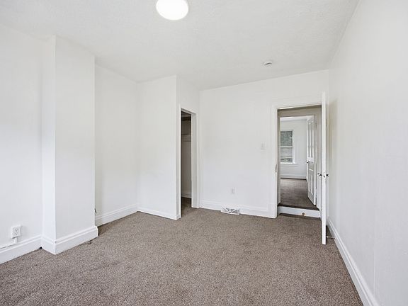 4th image of 234-236 Pattison Ave #234