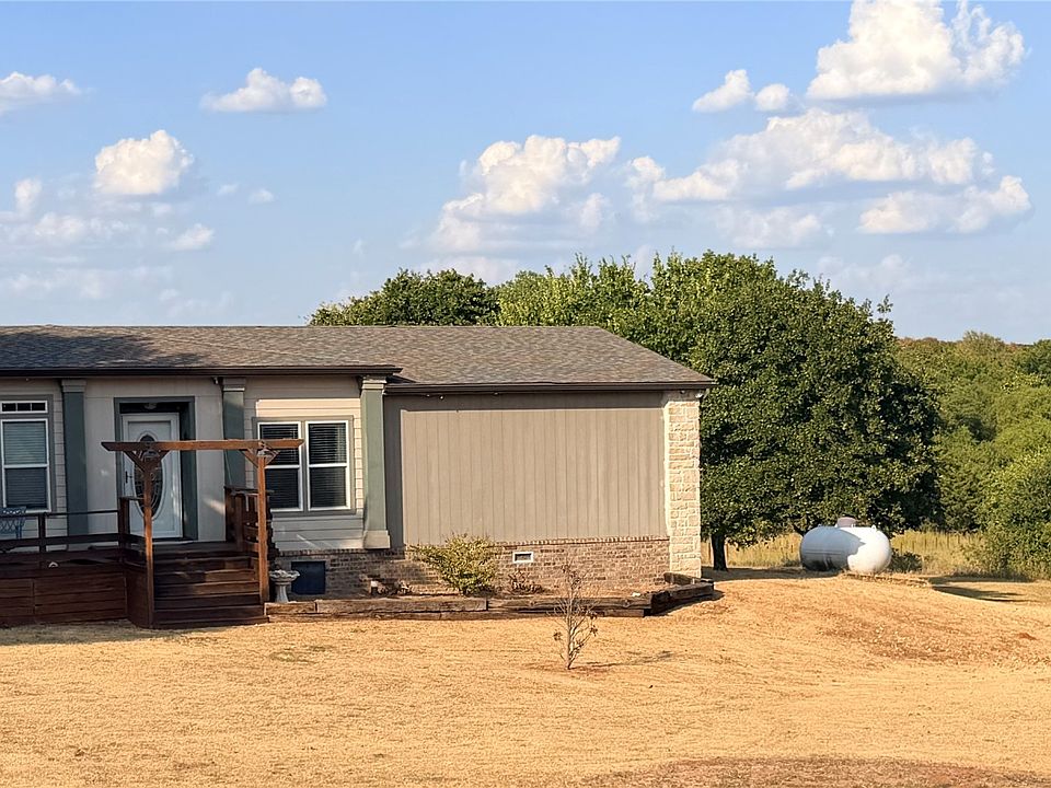 1st image of 20926 E Ranch Ln