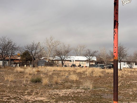 4th image of 328 Clara Ln