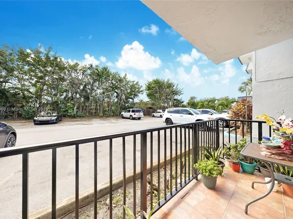 8005 W 6th Ave APT C, Hialeah, FL 33014