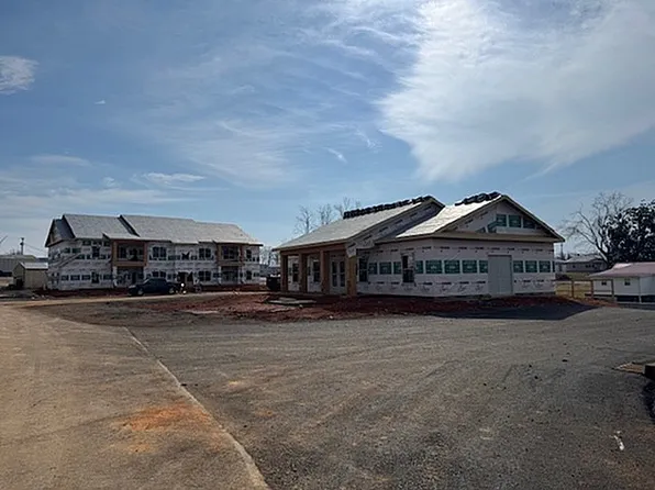 Oxford Commons Apartments