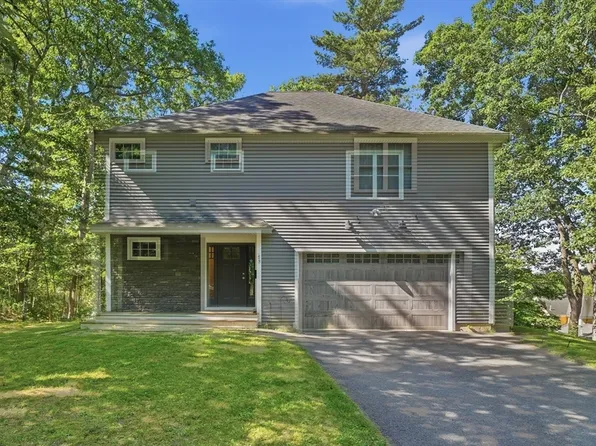 53 Cambridge St, Ayer, MA 01432
