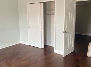 1639 S Broad St APT 3F, Philadelphia, PA 19148